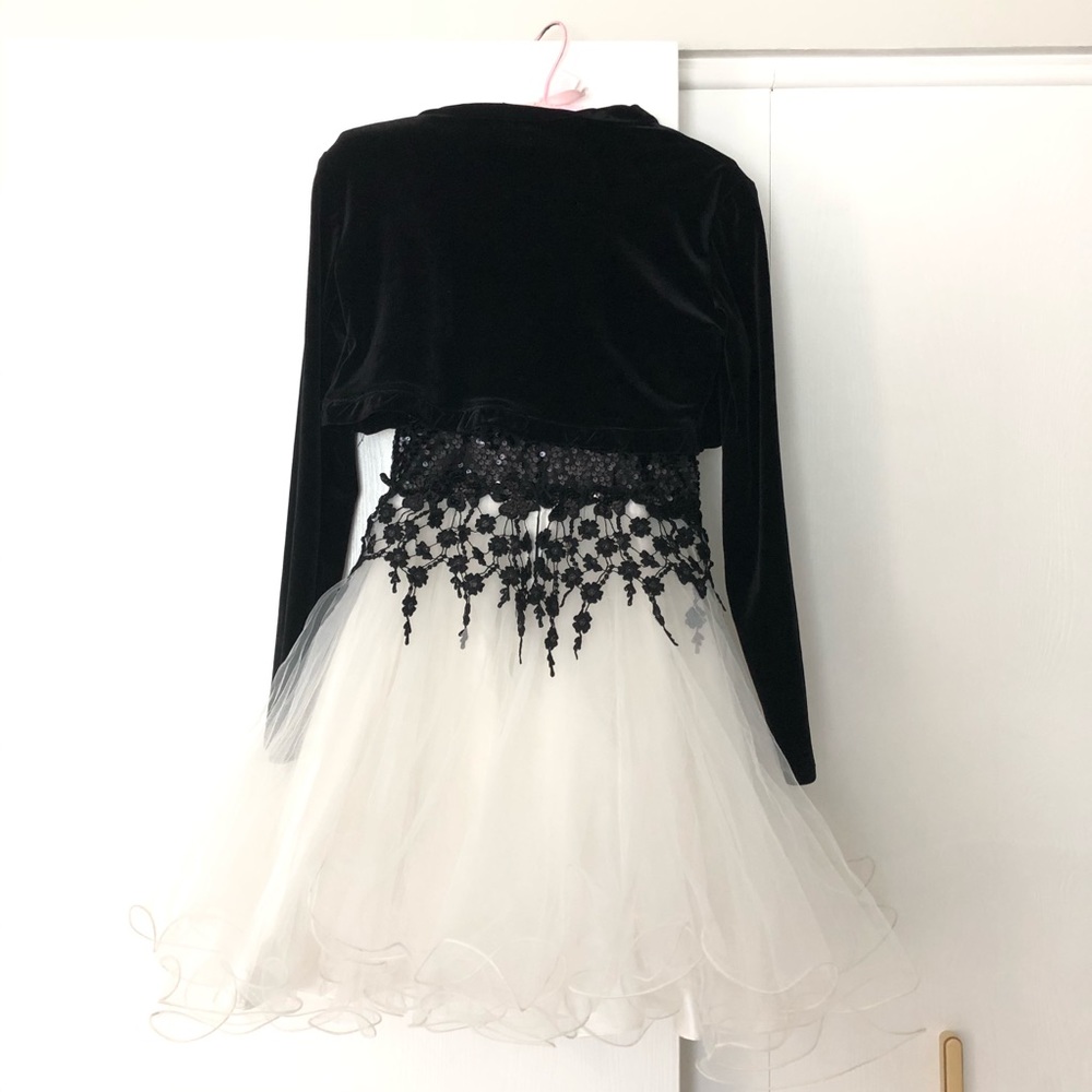 Beautiful homecoming/ special occasion dress / top Christmas dress - Picture 5 of 16